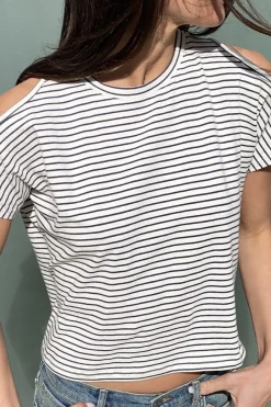 Subdued Camiseta con cut-out