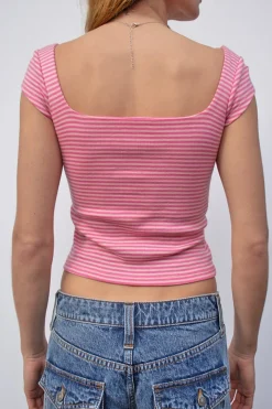 Subdued Camiseta escote cuadrado Hot