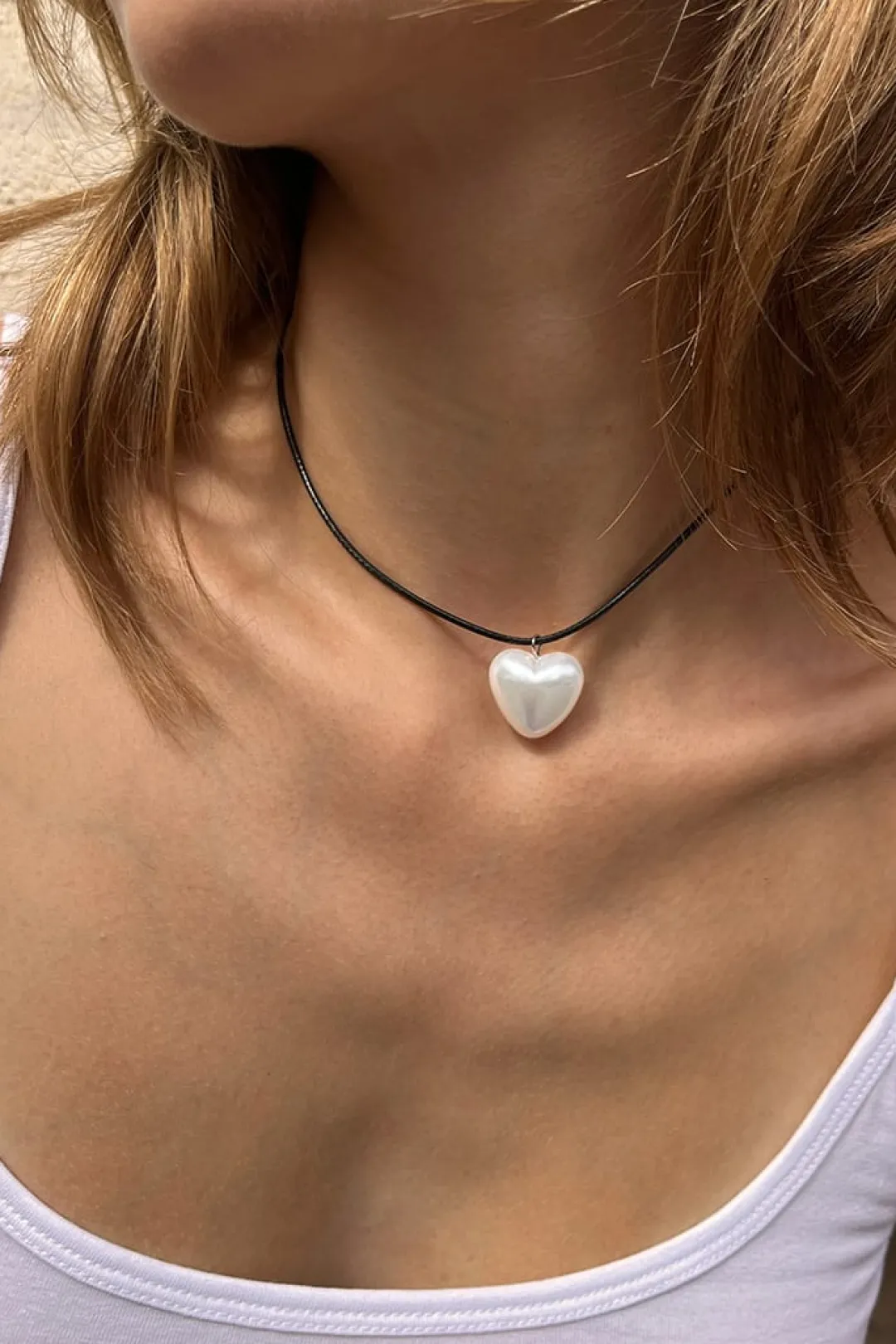 Subdued Collar choker corazón
