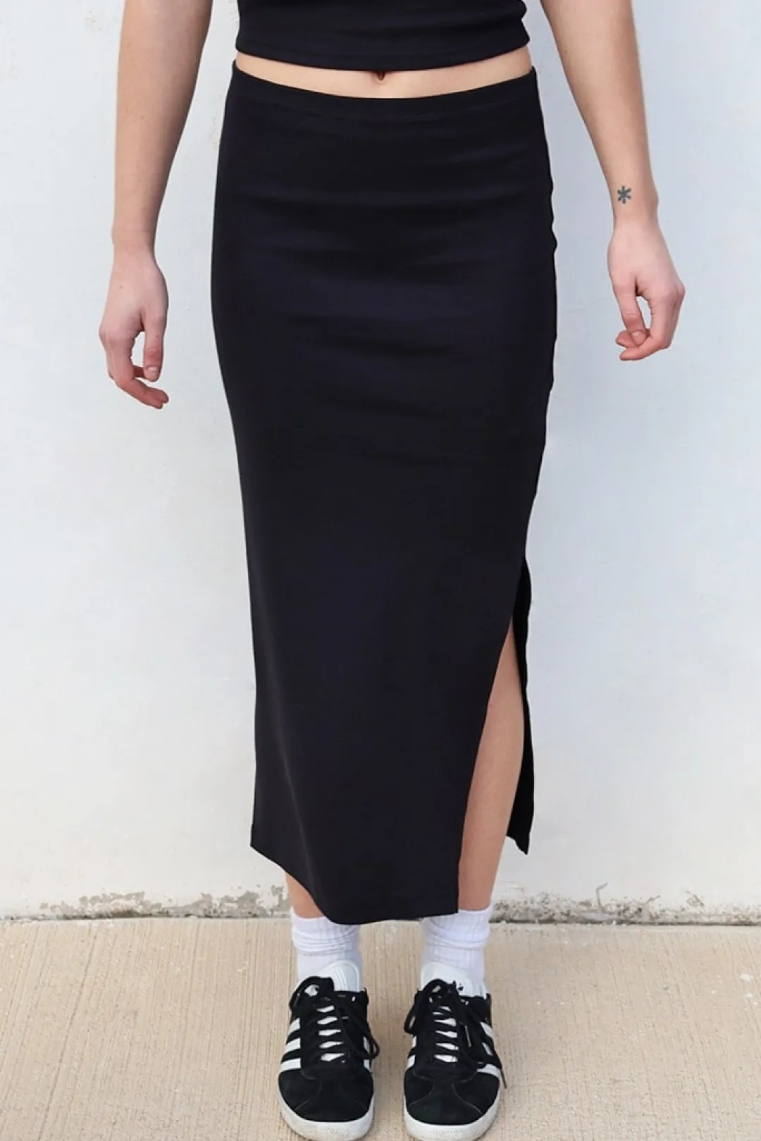 Subdued Falda abertura lateral Hot