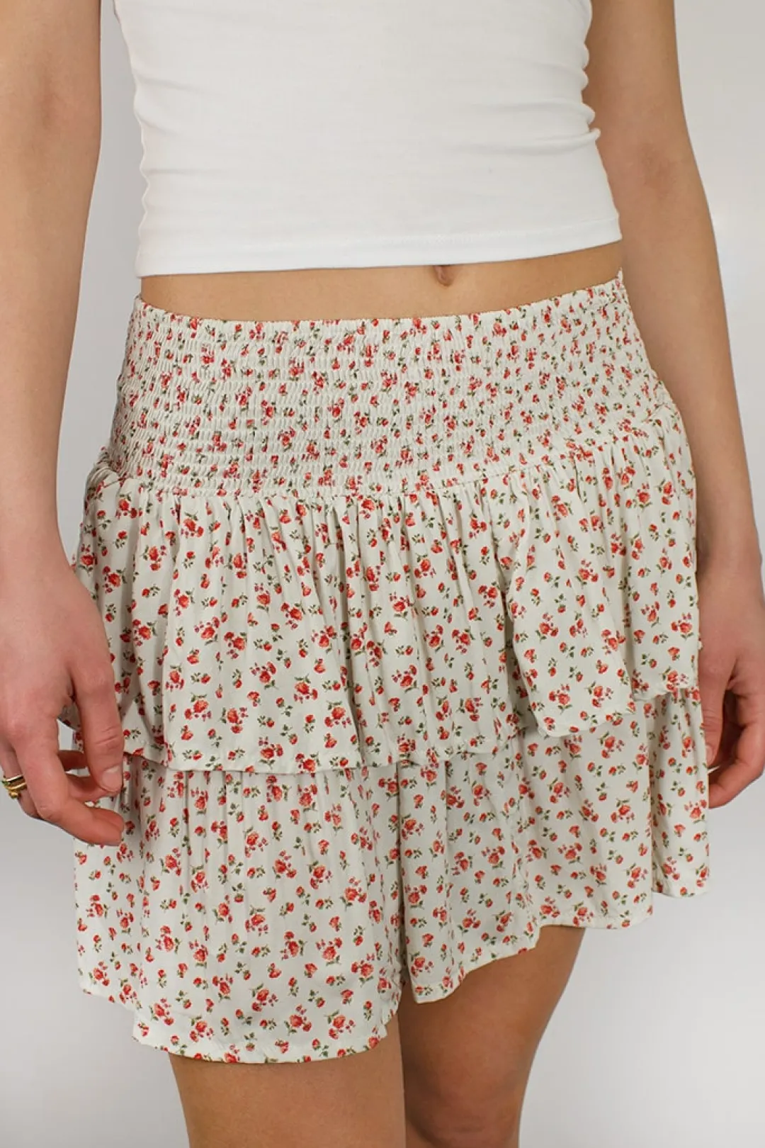 Subdued Falda volante Discount