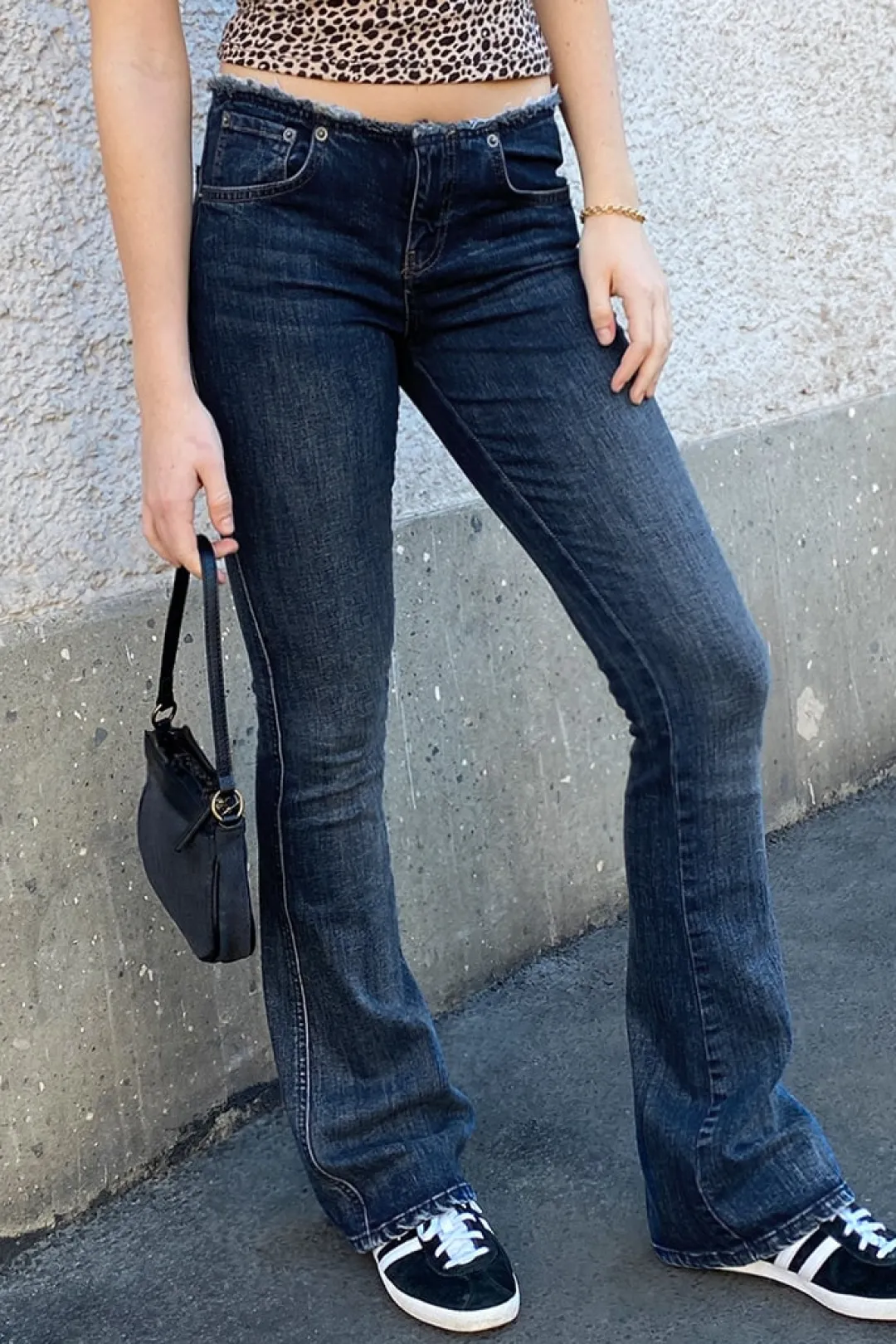Subdued Jeans low waist cut-off Clearance