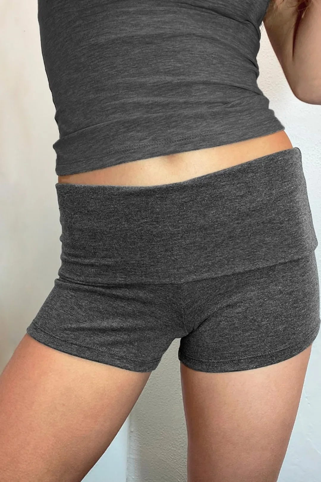 Subdued Shorts con dobladillo Online
