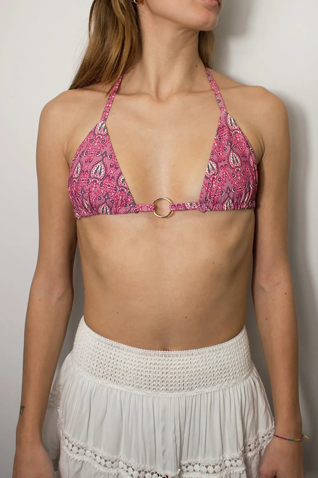 Subdued Top bikini triángulo anilla