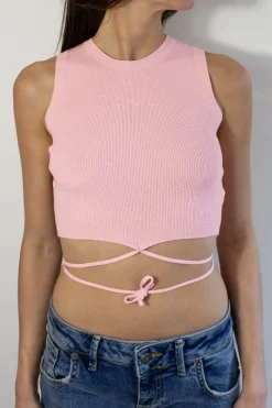 Subdued Top crop cruzado