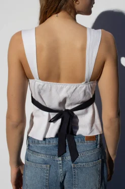 Subdued Top lazo New